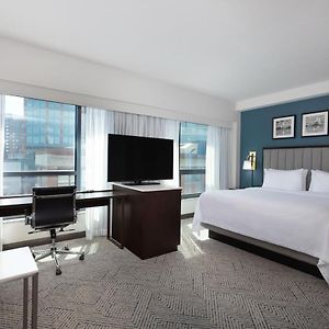 King Studio Suite Sofa Bed Roll Shower Mobility Hearing Accessible