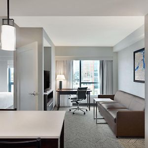 1 Bedroom King Suite 1 Bedroom Suite 1 King Sofa bed Hearing Accessible